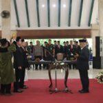 Melanggar Undang- undang Pelantikan Kadis LH Dzulfikar Nurahman oleh Bupati Malang 1776074707_12e6c41b712413d3a2be